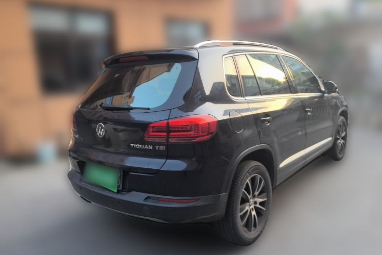 Used Volkswagen Tiguan 2013 1.8TSI Automatic Two-Wheel Drive Luxury Model Rear Right 45 Deg