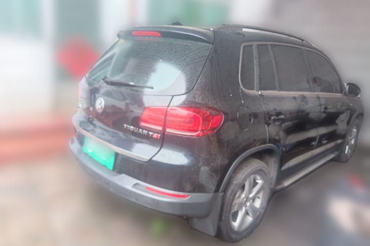 Used Volkswagen Tiguan 2013 1.8 TSI Automatic Two-Wheel Drive Comfort Edition Rear Right 45 Deg