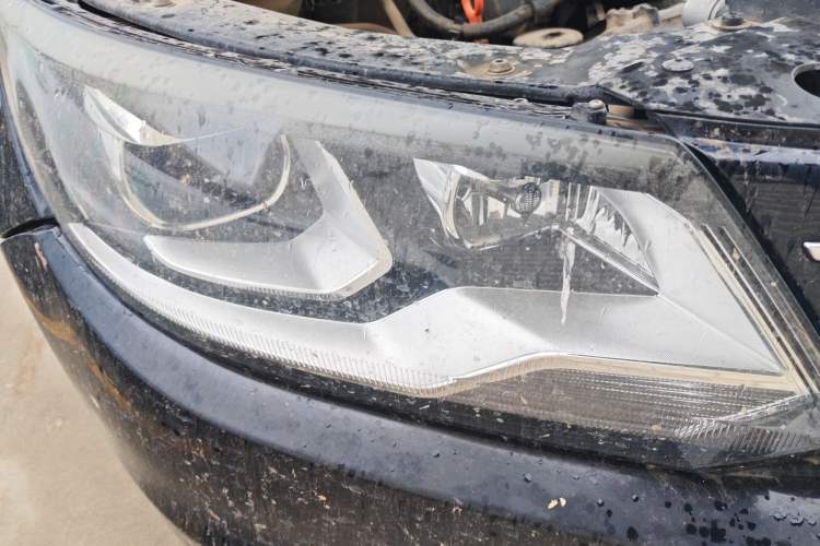 Used Volkswagen Tiguan 2013 1.8TSI Automatic Two-Wheel Drive Luxury Model Right Front Headlight