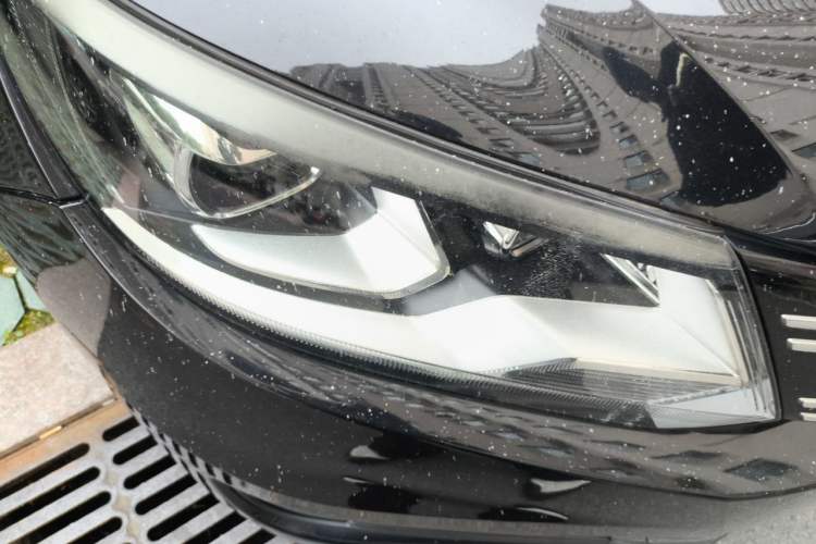 Used Volkswagen Tiguan 2013 1.8TSI Automatic Two-Wheel Drive Luxury Model Right Front Headlight