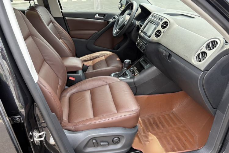 Used Volkswagen Tiguan 2013 1.8TSI Automatic Two-Wheel Drive Luxury Model Right Front Seat