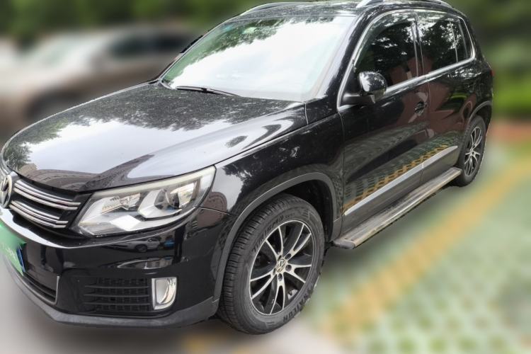Used Volkswagen Tiguan 2013 1.8TSI Automatic Two-Wheel Drive Luxury Model Guazi used car, China used car export, Used car for sale, Used  cars, Cheapest cars for sale