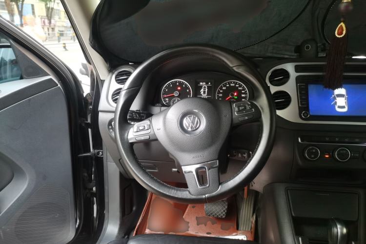 Used Volkswagen Tiguan 2013 1.8TSI Automatic All-Wheel-Drive Comfort Edition Steering Wheel