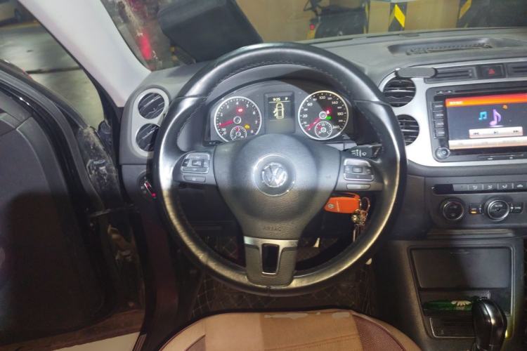 Used Volkswagen Tiguan 2013 1.8 TSI Automatic Two-Wheel Drive Comfort Edition Steering Wheel