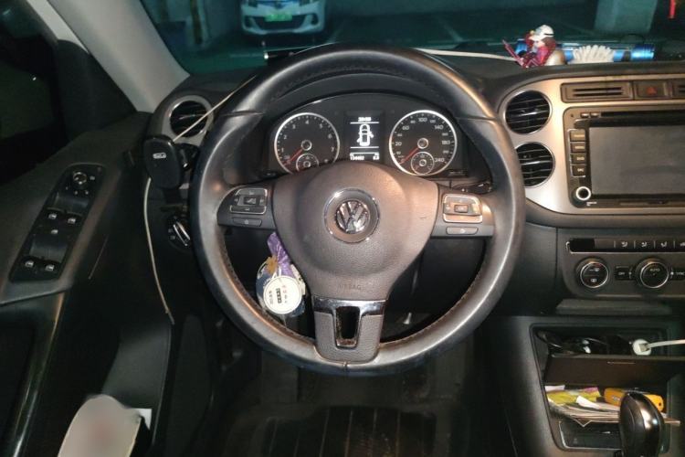 Used Volkswagen Tiguan 2013 1.8 TSI Automatic Two-Wheel Drive Comfort Edition Steering Wheel