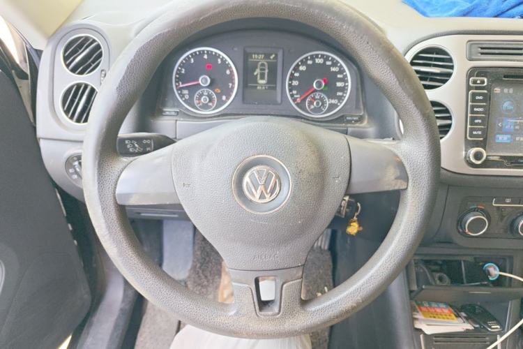 Used Volkswagen Tiguan 2013 1.8TSI Automatic Two-Wheel Drive Trend Edition Steering Wheel