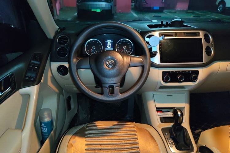Used Volkswagen Tiguan 2013 1.8TSI Automatic Two-Wheel Drive Trend Edition Steering Wheel