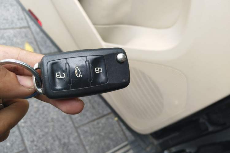 Used Volkswagen Tiguan 2013 2.0 TSI Automatic All-Wheel-Drive Flagship Edition Vehicle Key