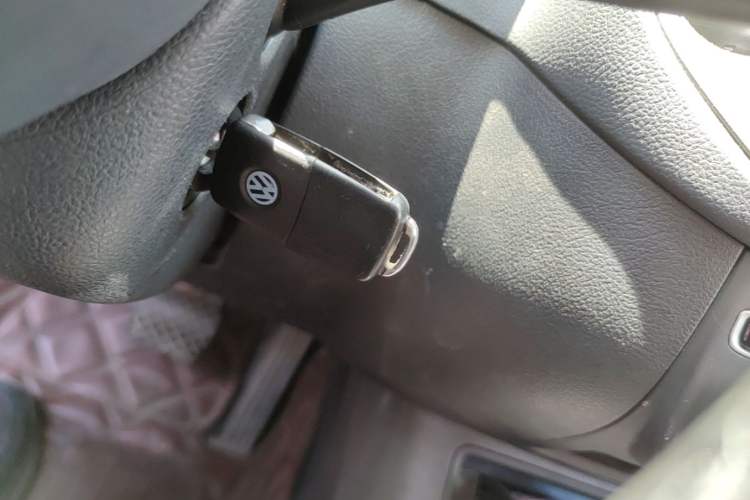 Used Volkswagen Tiguan 2013 1.8 TSI Automatic All-Wheel Drive Luxury Model Vehicle Key