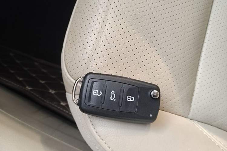 Used Volkswagen Tiguan 2013 1.8 TSI Automatic Two-Wheel Drive Comfort Edition Vehicle Key