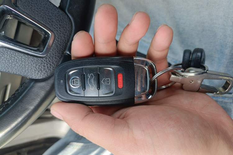 Used Volkswagen Tiguan 2013 1.8TSI Automatic Two-Wheel Drive Luxury Model Vehicle Key