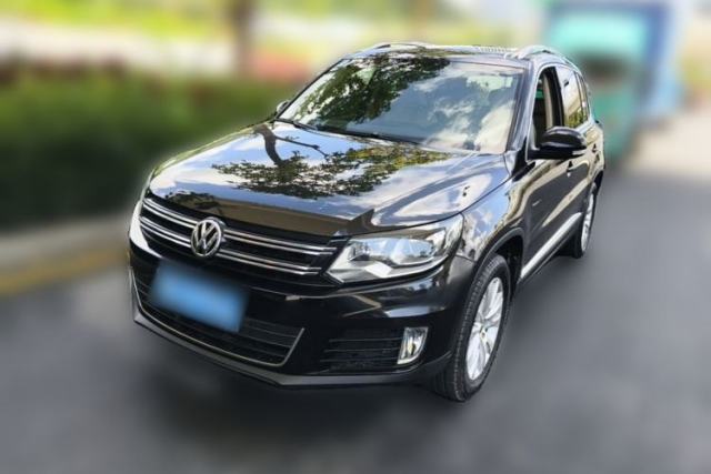 Ojetý Volkswagen Tiguan 2013 1.8 TSI Automatic All-Wheel Drive Luxury Model