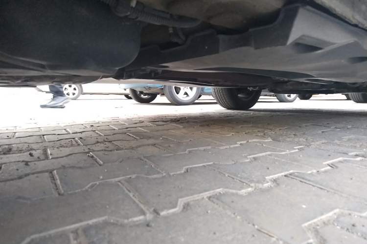 Used Volkswagen Tiguan 2013 1.4 TSI Manual Two-Wheel Drive BlueMotion Edition Chassis Rear Right