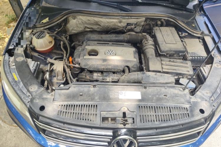 Used Volkswagen Tiguan 2013 1.8 TSI Automatic Two-Wheel Drive Comfort Edition Engine Bay