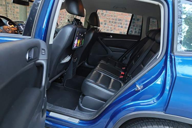 Used Volkswagen Tiguan 2013 1.8 TSI Automatic Two-Wheel Drive Comfort Edition Left Rear Seat