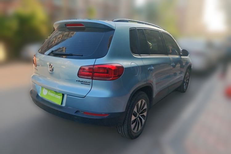 Used Volkswagen Tiguan 2013 1.4 TSI Manual Two-Wheel Drive BlueMotion Edition Rear Right 45 Deg