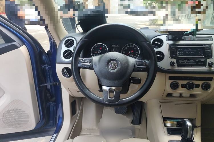 Used Volkswagen Tiguan 2013 1.8 TSI Automatic Two-Wheel Drive Comfort Edition Steering Wheel