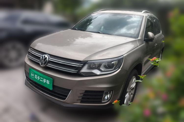 Used Volkswagen Tiguan 2013 1.8TSI Automatic Two-Wheel Drive Luxury Model Guazi used car, China used car export, Used car for sale, Used  cars, Cheapest cars for sale