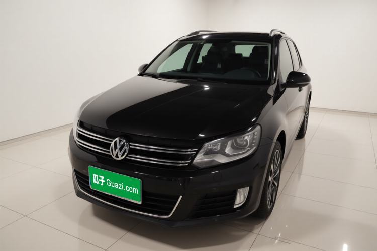 Ojetý Volkswagen Tiguan 2013 1.8TSI Automatic Two-Wheel Drive Luxury Model Guazi used car, China used car export, Used car for sale, Used cars, Cheapest cars for sale