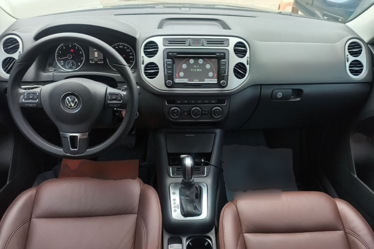Used Volkswagen Tiguan 2013 1.8TSI Automatic Two-Wheel Drive Luxury Model Center Console