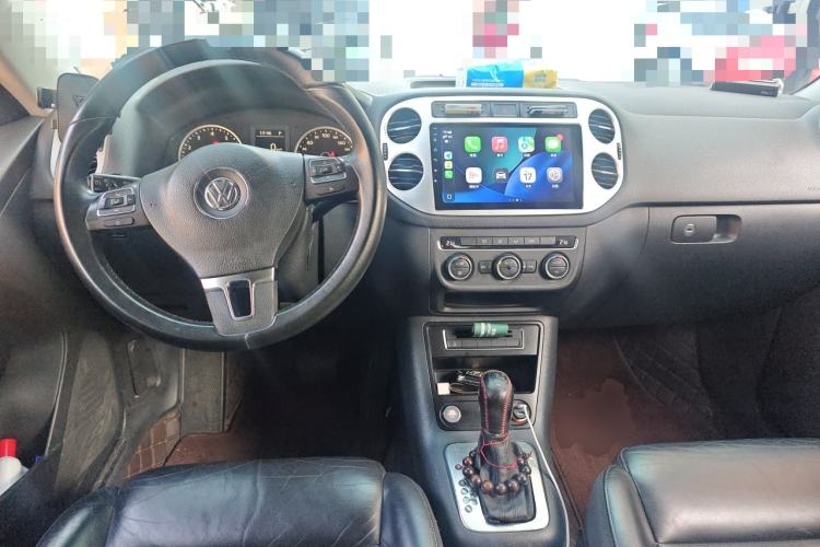 Used Volkswagen Tiguan 2013 1.8 TSI Automatic Two-Wheel Drive Comfort Edition Center Console