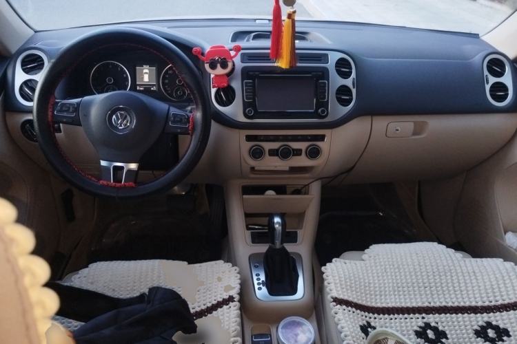 Used Volkswagen Tiguan 2013 1.8TSI Automatic Two-Wheel Drive Luxury Model Center Console