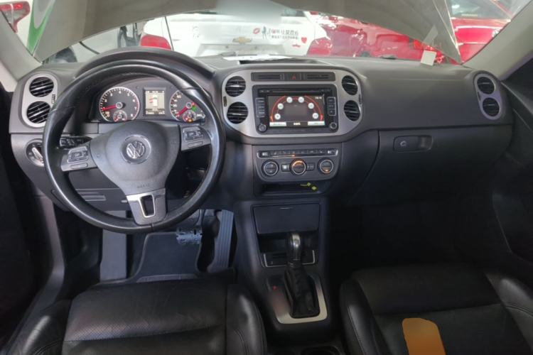 Used Volkswagen Tiguan 2013 1.8TSI Automatic Two-Wheel Drive Luxury Model Center Console