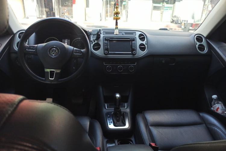Used Volkswagen Tiguan 2013 1.8TSI Automatic Two-Wheel Drive Luxury Model Center Console