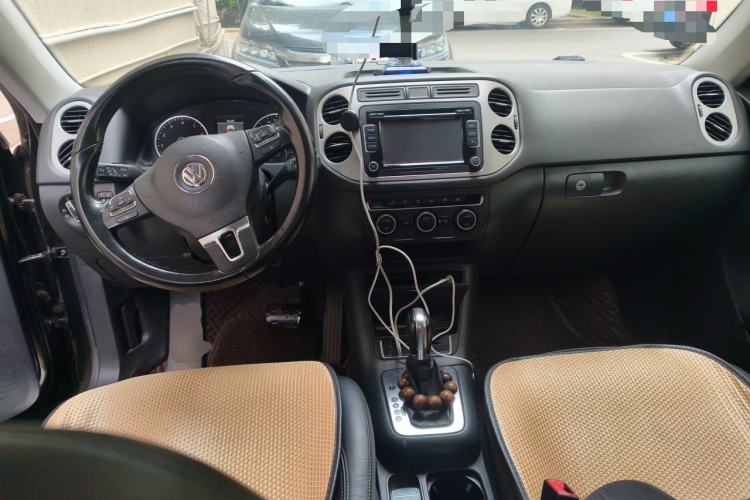 Used Volkswagen Tiguan 2013 1.8TSI Automatic Two-Wheel Drive Luxury Model Center Console