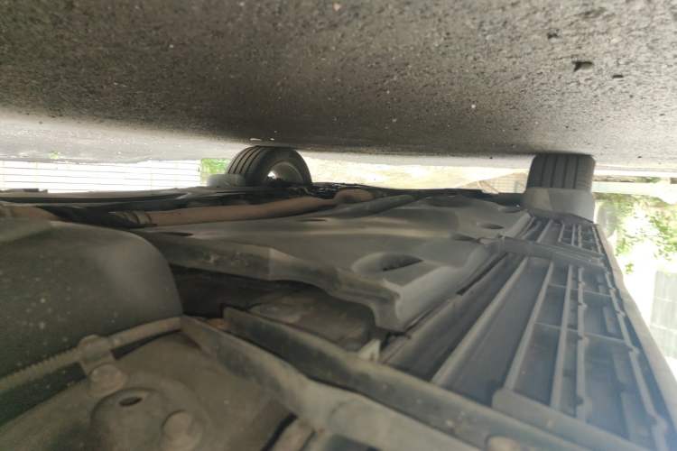 Used Volkswagen Tiguan 2013 2.0 TSI Automatic All-Wheel-Drive Flagship Edition Chassis Rear Left
