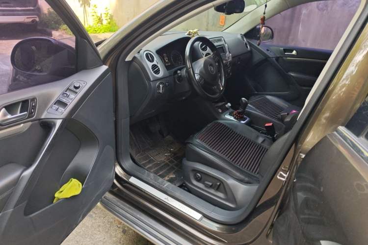 Used Volkswagen Tiguan 2013 1.8 TSI Automatic Two-Wheel Drive Comfort Edition Driver Seat