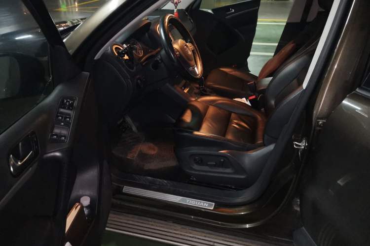 Used Volkswagen Tiguan 2013 1.8TSI Automatic Two-Wheel Drive Luxury Model Driver Seat