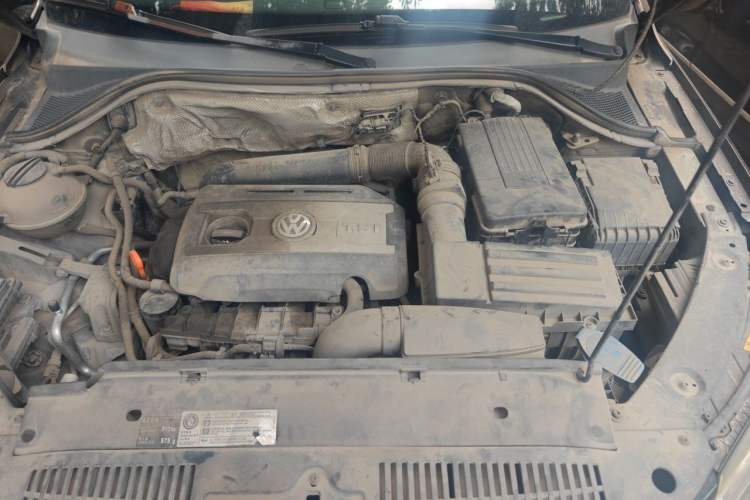 Used Volkswagen Tiguan 2013 1.8 TSI Automatic Two-Wheel Drive Comfort Edition Engine Bay