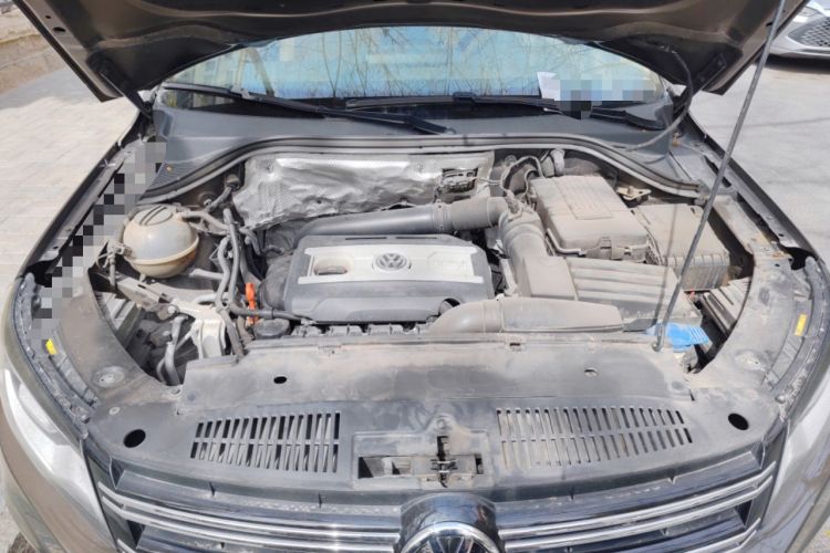 Used Volkswagen Tiguan 2013 1.8TSI Automatic Two-Wheel Drive Luxury Model Engine Bay