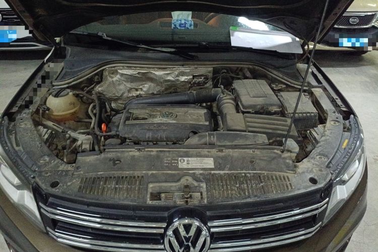 Used Volkswagen Tiguan 2013 1.8TSI Automatic Two-Wheel Drive Luxury Model Engine Bay