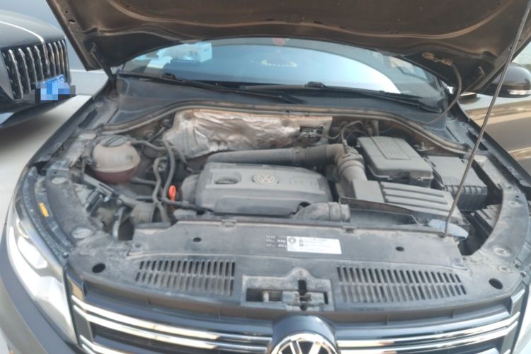 Used Volkswagen Tiguan 2013 1.8TSI Automatic Two-Wheel Drive Luxury Model Engine Bay