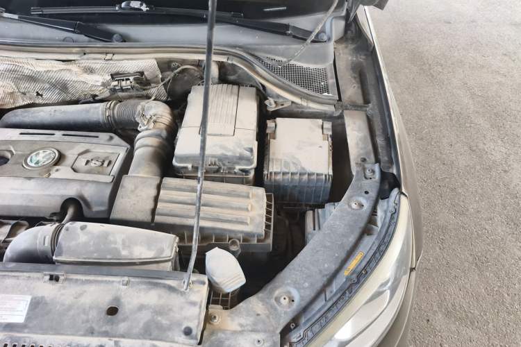 Used Volkswagen Tiguan 2013 1.8TSI Automatic Two-Wheel Drive Trend Edition Engine Bay Left