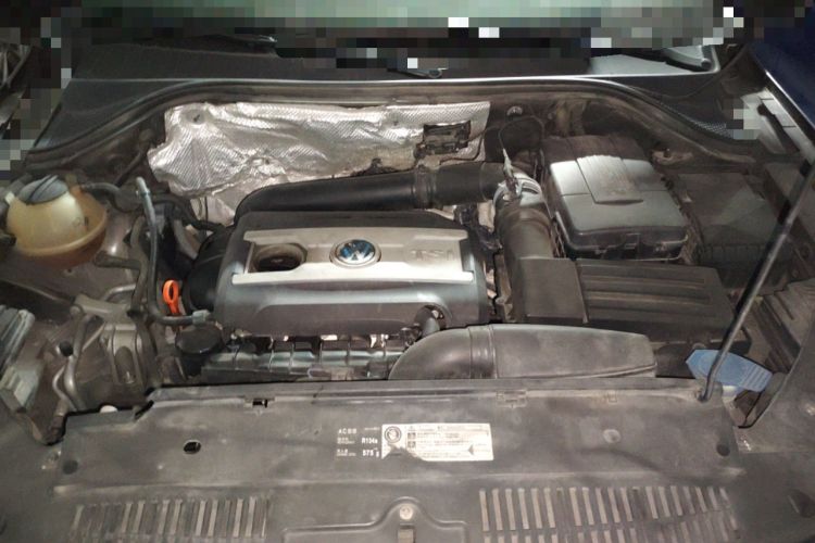 Used Volkswagen Tiguan 2013 1.8TSI Automatic Two-Wheel Drive Luxury Model Engine Bay