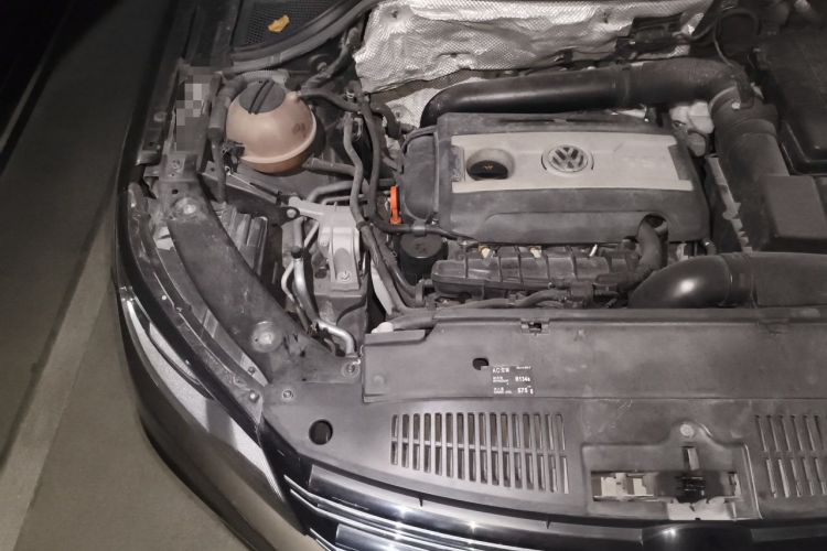 Used Volkswagen Tiguan 2013 1.8TSI Automatic Two-Wheel Drive Luxury Model Engine Bay Right