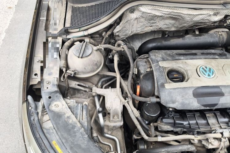 Used Volkswagen Tiguan 2013 1.8TSI Automatic Two-Wheel Drive Trend Edition Engine Bay Right