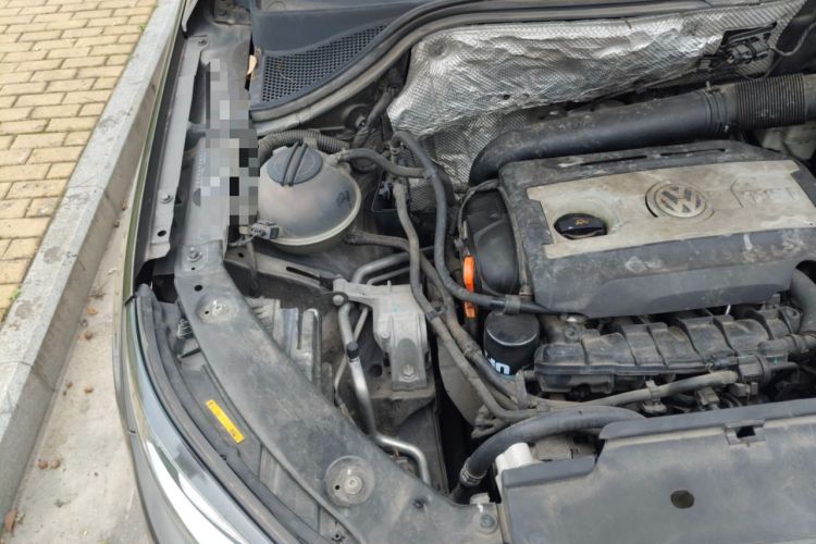 Used Volkswagen Tiguan 2013 1.8 TSI Automatic Two-Wheel Drive Comfort Edition Engine Bay Right