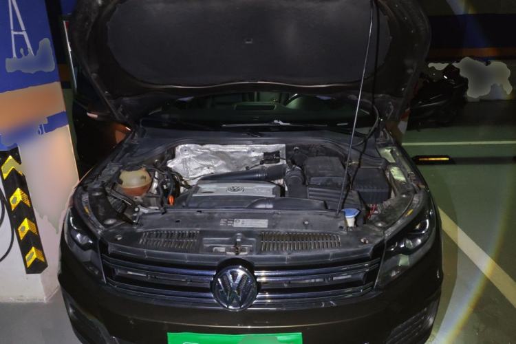 Used Volkswagen Tiguan 2013 1.8 TSI Automatic Two-Wheel Drive Comfort Edition Engine Bay