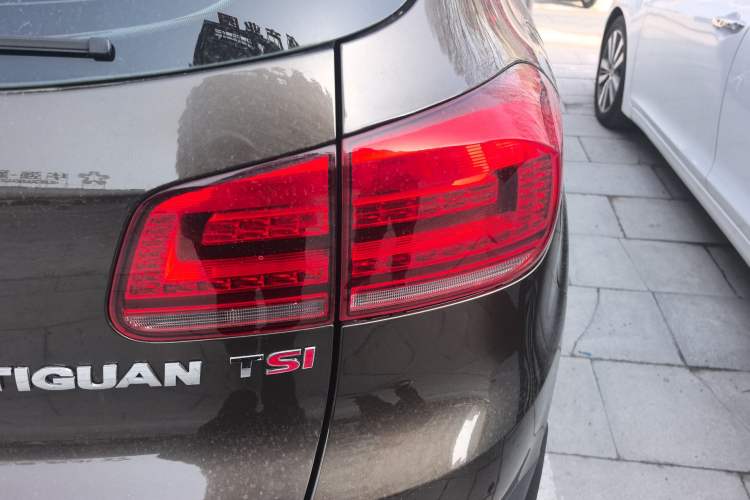 Used Volkswagen Tiguan 2013 1.8TSI Automatic Two-Wheel Drive Luxury Model Exterior 1