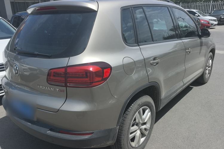 Used Volkswagen Tiguan 2013 1.8TSI Manual Two-Wheel Drive Trend Edition Exterior 2
