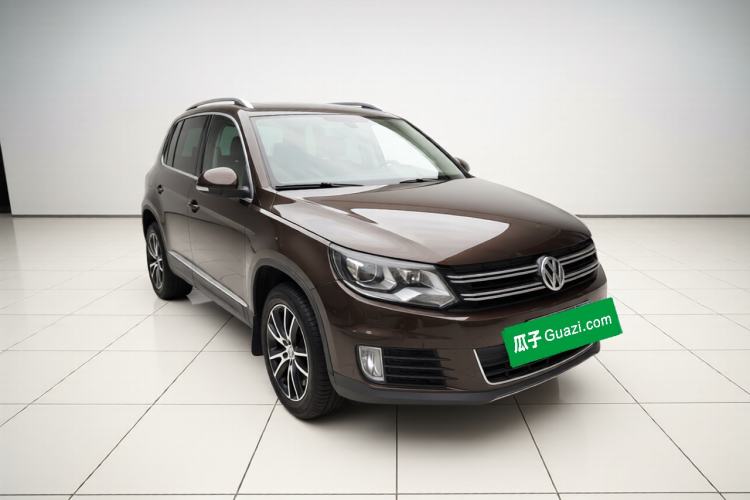 Used Volkswagen Tiguan 2013 1.8 TSI Automatic All-Wheel Drive Luxury Model Exterior 2