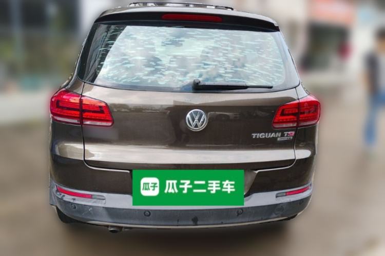 Used Volkswagen Tiguan 2013 1.8 TSI Automatic All-Wheel Drive Luxury Model Exterior 4