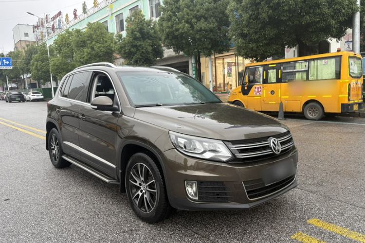 Used Volkswagen Tiguan 2013 1.8 TSI Automatic All-Wheel Drive Luxury Model Exterior 4