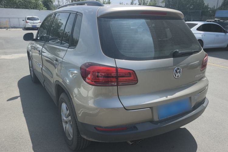 Used Volkswagen Tiguan 2013 1.8TSI Manual Two-Wheel Drive Trend Edition Exterior 5