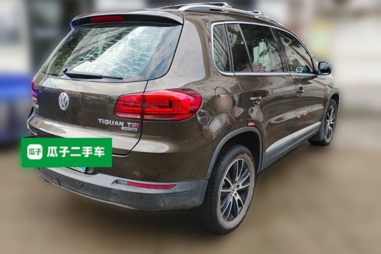 Used Volkswagen Tiguan 2013 1.8 TSI Automatic All-Wheel Drive Luxury Model Exterior 5