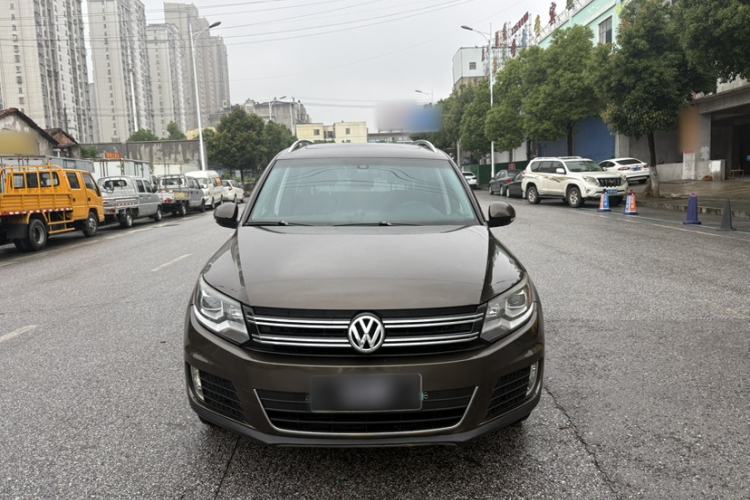 Used Volkswagen Tiguan 2013 1.8 TSI Automatic All-Wheel Drive Luxury Model Exterior 5
